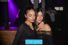 P1657809