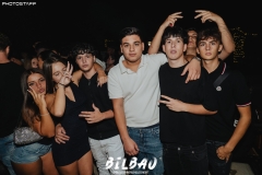 P1610433